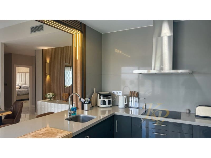 5 soveværelse Villa til salg i Orihuela Costa med swimmingpool - € 675.000 (Ref: 9822714)