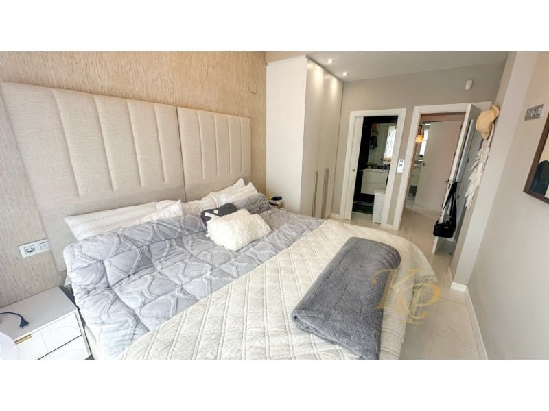 5 soveværelse Villa til salg i Orihuela Costa med swimmingpool - € 675.000 (Ref: 9822714)