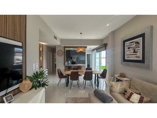 5 soveværelse Villa til salg i Villamartín - Las Filipinas, Orihuela med swimmingpool - € 675.000 (Ref: 9822714)
