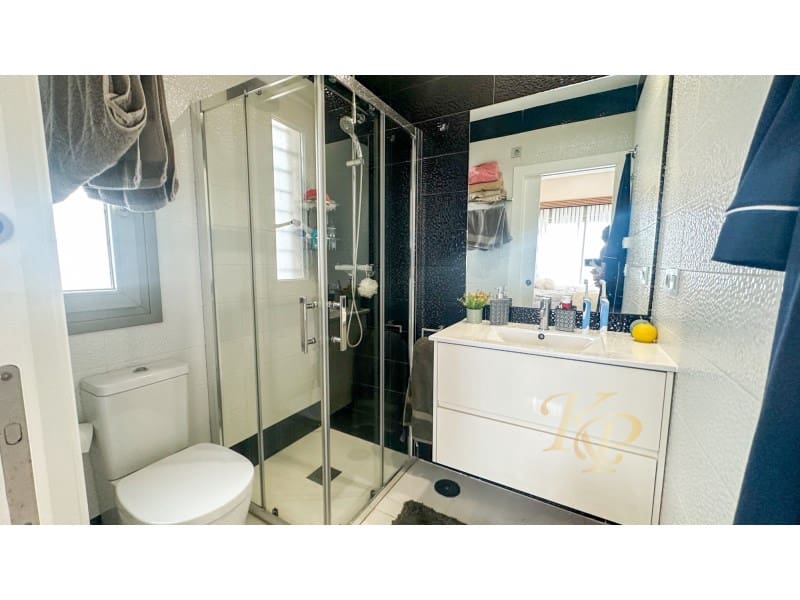 5 soveværelse Villa til salg i Orihuela Costa med swimmingpool - € 675.000 (Ref: 9822714)