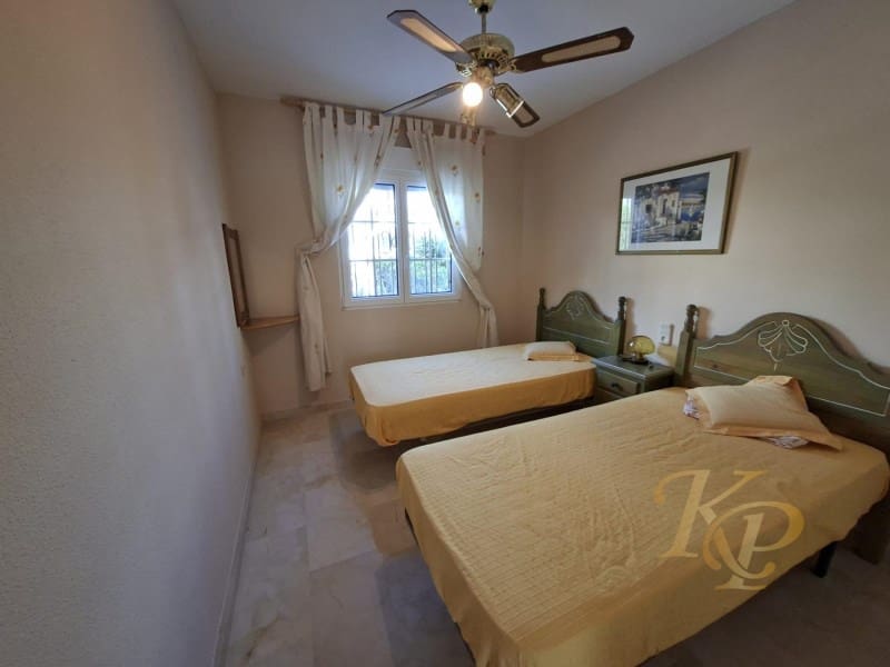 2 quarto Bungalow para venda em Orihuela Costa com piscina - 215 000 € (Ref: 9822715)