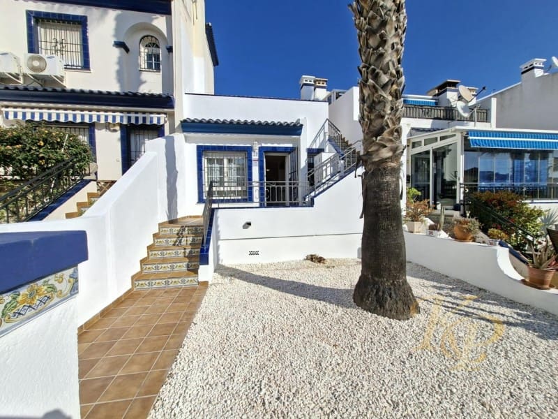 2 quarto Bungalow para venda em Orihuela Costa com piscina - 215 000 € (Ref: 9822715)