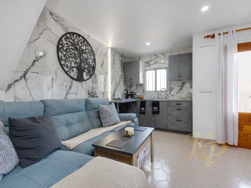2 bedroom Bungalow for sale in El Chaparral with pool - € 129,999 (Ref: 9822716)