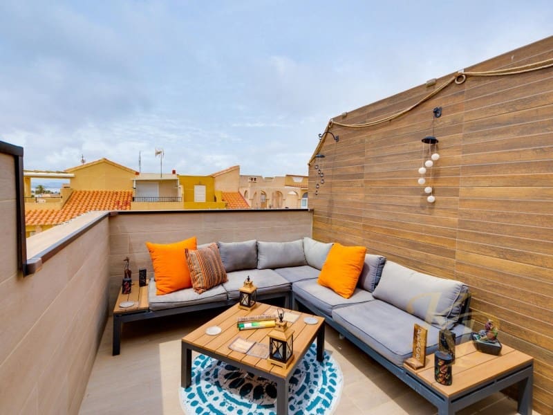 2 bedroom Bungalow for sale in El Chaparral with pool - € 129,999 (Ref: 9822716)