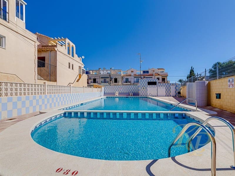 2 bedroom Bungalow for sale in El Chaparral with pool - € 129,999 (Ref: 9822716)