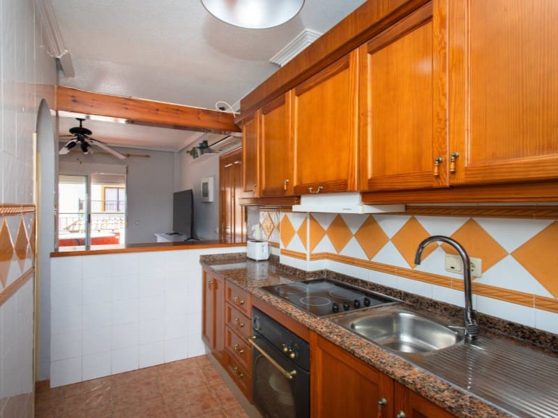 2 soveværelse Bungalow til salg i Orihuela Costa med swimmingpool - € 188.700 (Ref: 9824998)