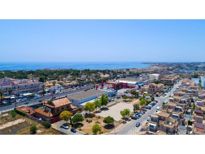 2 soveværelse Bungalow til salg i Orihuela Costa med swimmingpool - € 188.700 (Ref: 9824998)