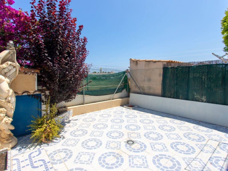 2 soveværelse Bungalow til salg i Orihuela Costa med swimmingpool - € 188.700 (Ref: 9824998)