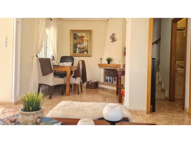 3 soveværelse Villa til salg i Villamartin, Orihuela - € 275.000 (Ref: 9824999)