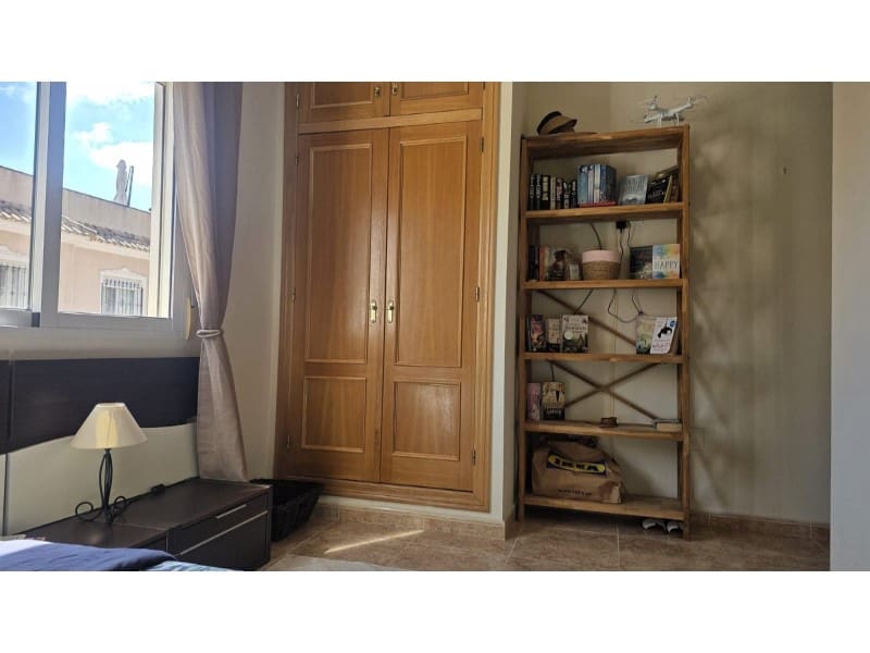 3 soveværelse Villa til salg i Orihuela Costa - € 275.000 (Ref: 9824999)