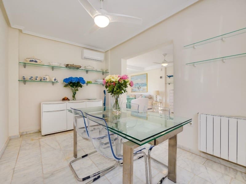 4 Zimmer Villa zu verkaufen in Orihuela Costa mit Pool - 436.000 € (Ref: 9825000)