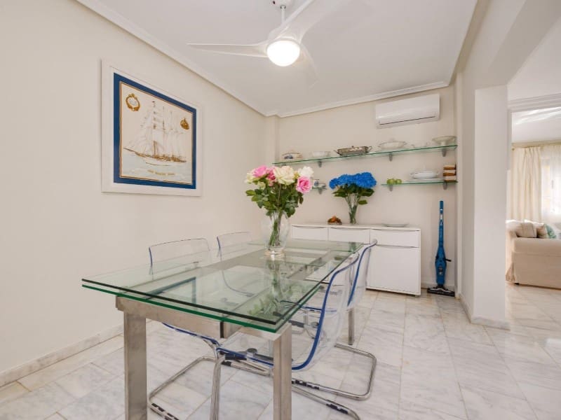 4 Zimmer Villa zu verkaufen in Orihuela Costa mit Pool - 436.000 € (Ref: 9825000)