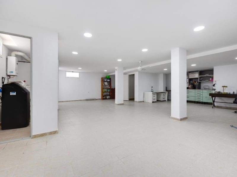 4 Zimmer Villa zu verkaufen in Orihuela Costa mit Pool - 436.000 € (Ref: 9825000)