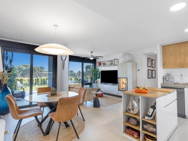 2 slaapkamer Appartement te koop in Punta Prima, Torrevieja - € 519.000 (Ref: 9831250)