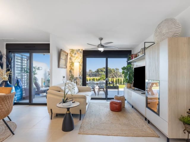 2 slaapkamer Appartement te koop in Punta Prima, Torrevieja - € 519.000 (Ref: 9831250)