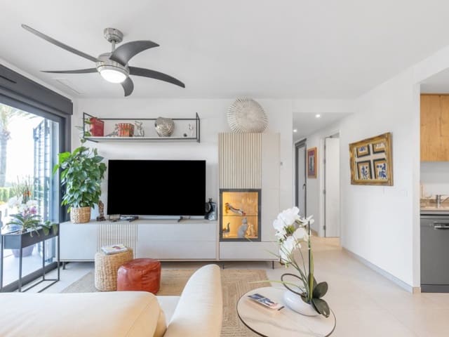 2 slaapkamer Appartement te koop in Punta Prima, Torrevieja - € 519.000 (Ref: 9831250)
