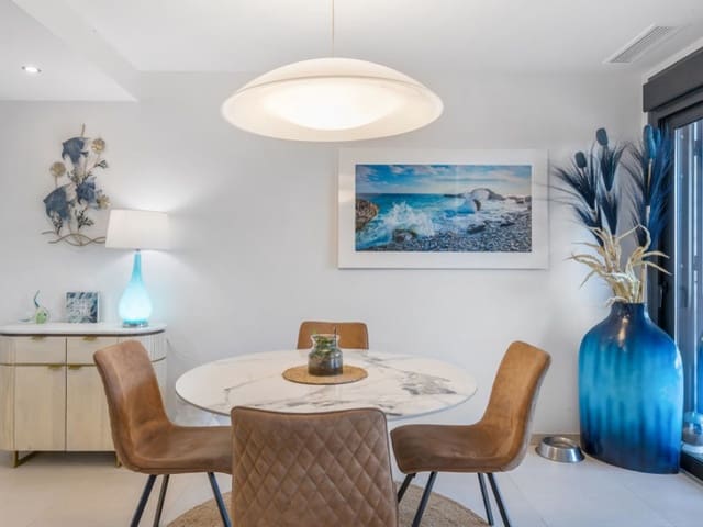 2 slaapkamer Appartement te koop in Punta Prima, Torrevieja - € 519.000 (Ref: 9831250)