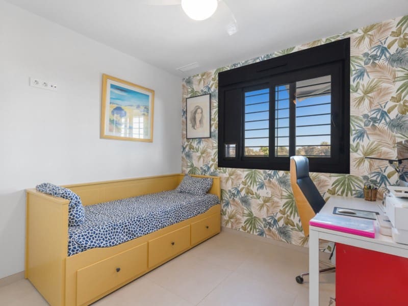 2 bedroom Apartment for sale in Punta Prima - € 519,000 (Ref: 9831250)