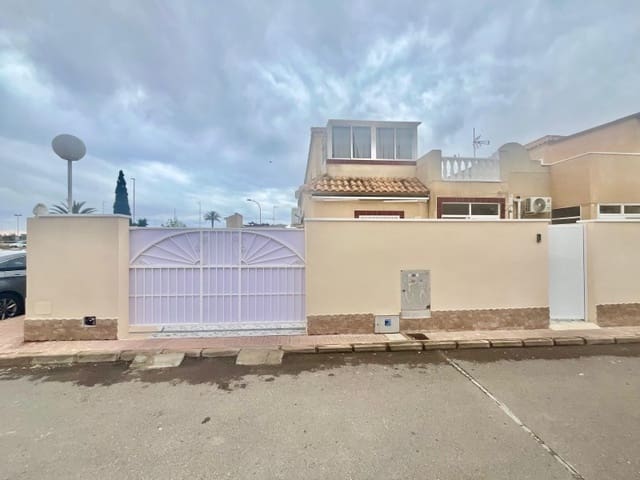 3 makuuhuone Omakotitalo myytävänä paikassa El Chaparral - La Siesta - La Torreta, Torrevieja mukana uima-altaan - 179 000 € (Ref: 9833816)