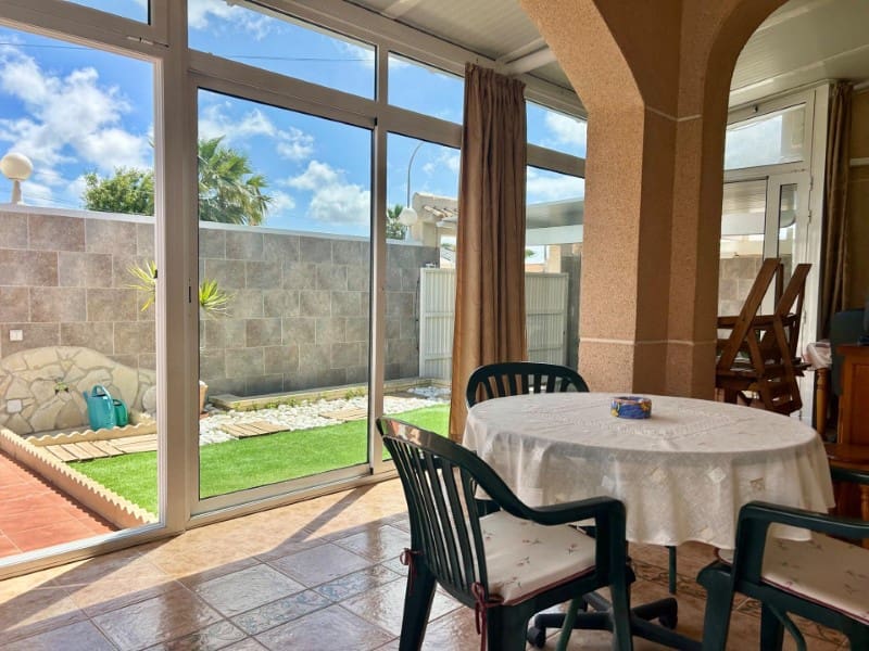 3 chambre Villa/Maison à vendre à Torrevieja avec piscine - 549 000 € (Ref: 9833819)
