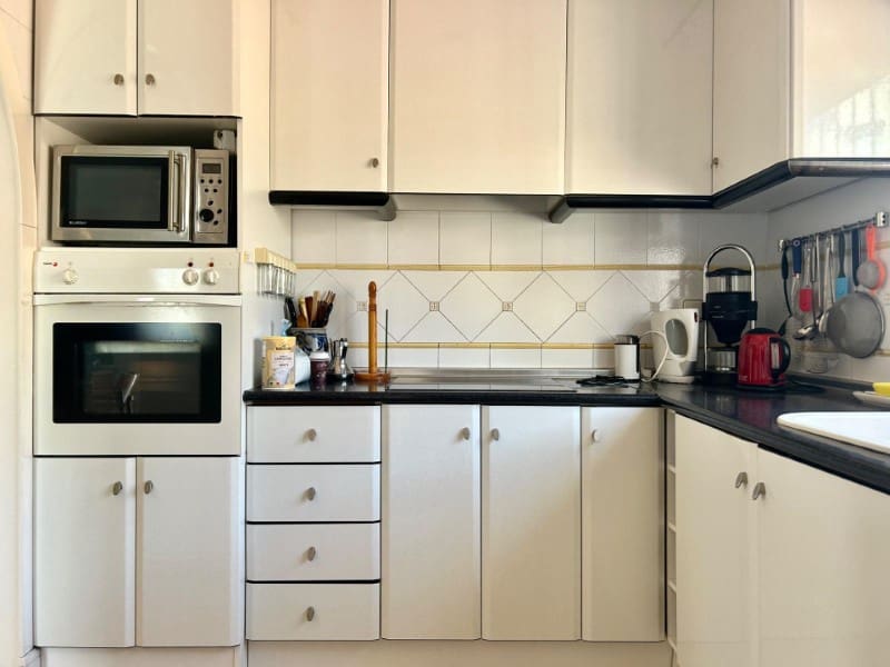 3 chambre Villa/Maison à vendre à Torrevieja avec piscine - 549 000 € (Ref: 9833819)