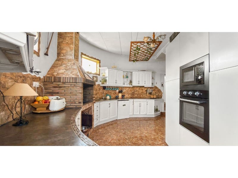 7 bedroom Villa for sale in Rojales - € 1,299,000 (Ref: 9836489)
