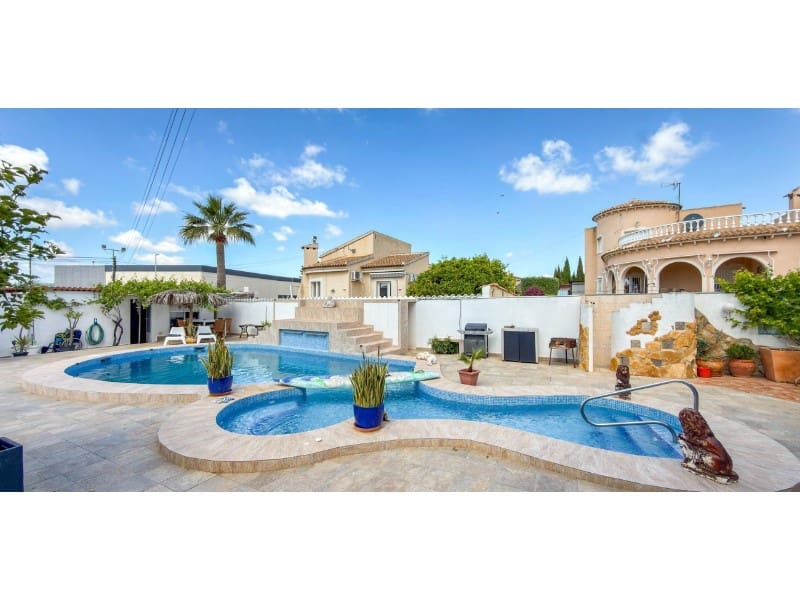 7 bedroom Villa for sale in Rojales - € 1,299,000 (Ref: 9836489)
