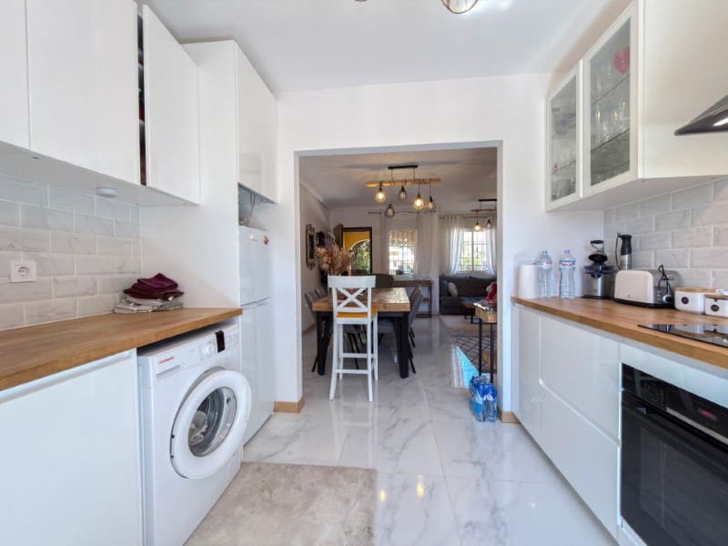 3 bedroom Townhouse for sale in Aguas Nuevas - € 260,000 (Ref: 9839450)