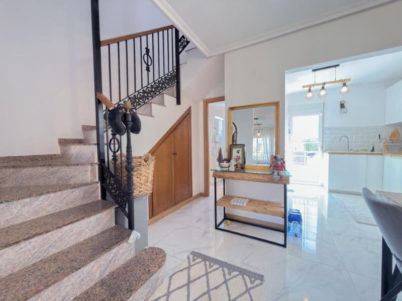 3 bedroom Townhouse for sale in Aguas Nuevas - € 260,000 (Ref: 9839450)