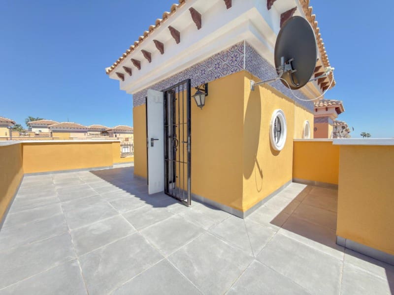 3 bedroom Townhouse for sale in Aguas Nuevas - € 260,000 (Ref: 9839450)
