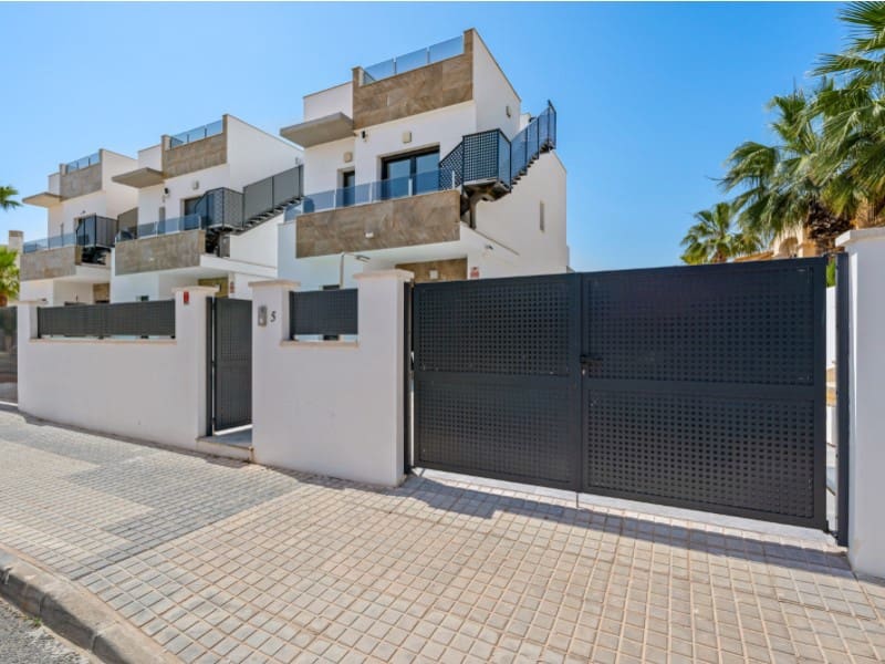3 bedroom Villa for sale in El Chaparral with pool - € 479,000 (Ref: 9846158)