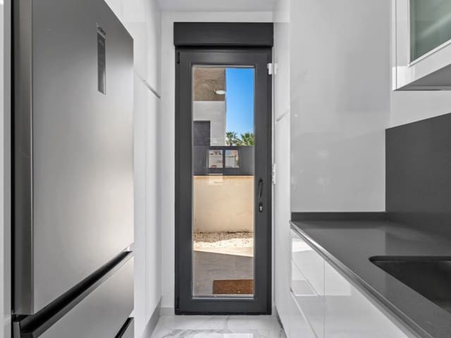 3 chambre Villa/Maison à vendre à El Chaparral, Torrevieja avec piscine - 479 000 € (Ref: 9846158)