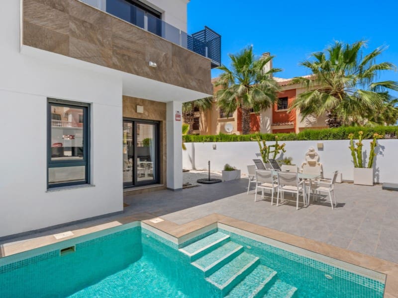 3 bedroom Villa for sale in El Chaparral with pool - € 479,000 (Ref: 9846158)