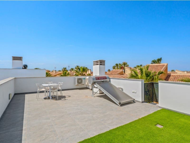 3 bedroom Villa for sale in El Chaparral with pool - € 479,000 (Ref: 9846158)