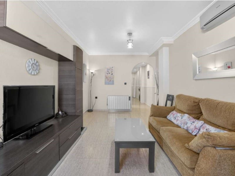 3 Zimmer Apartment zu verkaufen in Torrevieja - 265.000 € (Ref: 9846159)