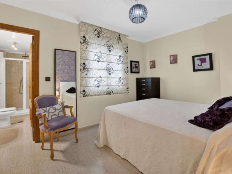 3 Zimmer Apartment zu verkaufen in Torrevieja - 265.000 € (Ref: 9846159)
