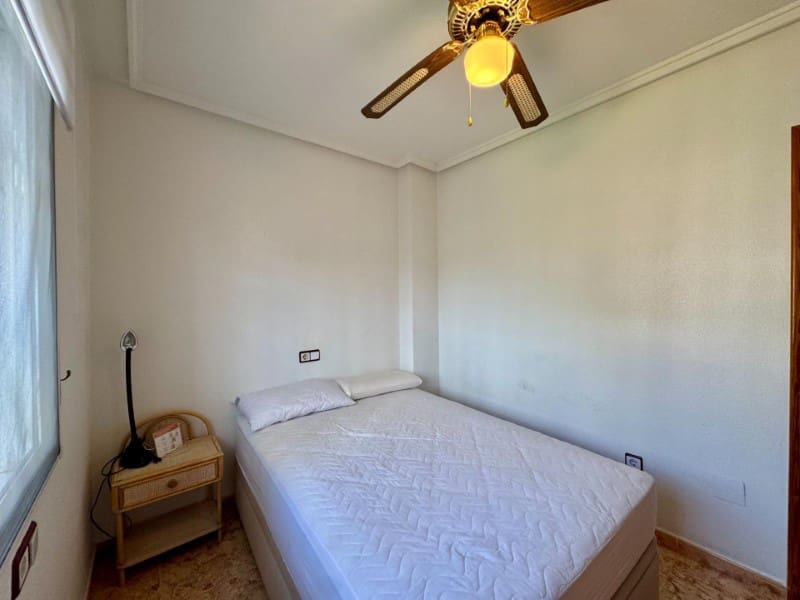 3 soveværelse Byhus til salg i Orihuela Costa med swimmingpool - € 185.000 (Ref: 9846161)