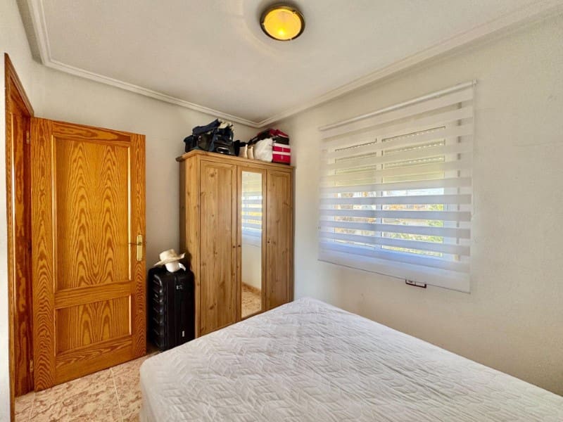 3 soveværelse Byhus til salg i Orihuela Costa med swimmingpool - € 185.000 (Ref: 9846161)