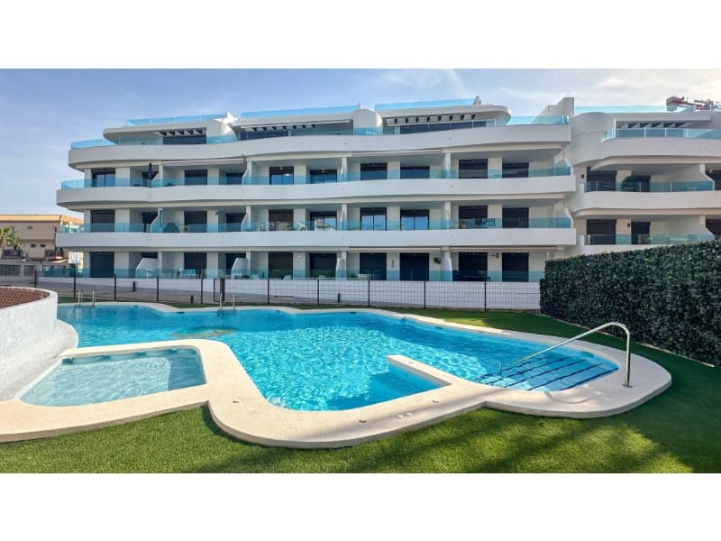 2 bedroom Apartment for sale in Playa Flamenca with pool - € 399,000 (Ref: 9846163)