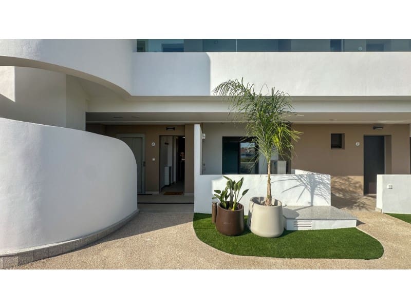 2 bedroom Apartment for sale in Playa Flamenca with pool - € 399,000 (Ref: 9846163)