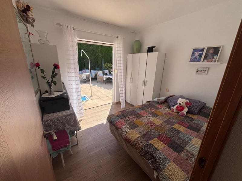 2 chambre Villa/Maison à vendre à Torrevieja avec garage - 420 000 € (Ref: 9846164)