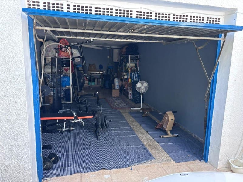 2 chambre Villa/Maison à vendre à Torrevieja avec garage - 420 000 € (Ref: 9846164)