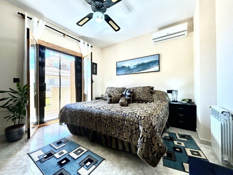 2 slaapkamer Huis te koop in Playa Flamenca - € 238.950 (Ref: 9849545)