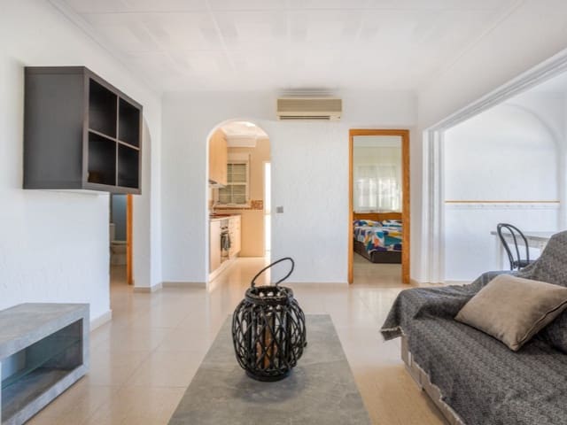 3 chambre Villa/Maison à vendre à El Chaparral, Torrevieja avec piscine - 330 000 € (Ref: 9851612)