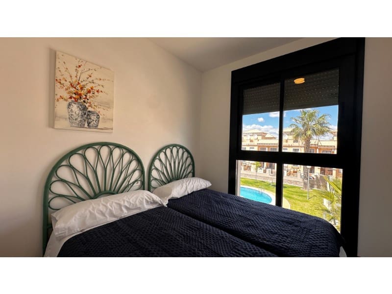 2 soveværelse Lejlighed til salg i Torrevieja med swimmingpool - € 255.000 (Ref: 9851614)