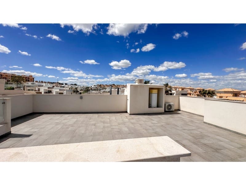 2 soveværelse Lejlighed til salg i Torrevieja med swimmingpool - € 255.000 (Ref: 9851614)