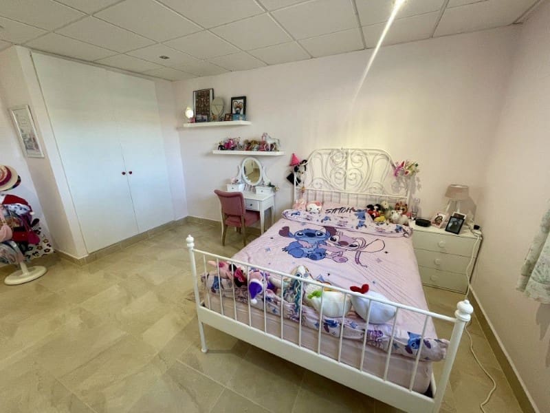 5 soverom Villa til salgs i San Fulgencio med svømmebasseng - € 540 000 (Ref: 9855357)