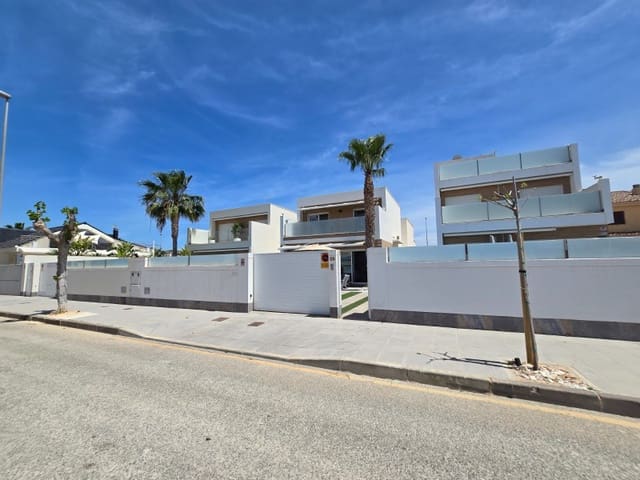 3 camera da letto Villa in vendita in Pilar de la Horadada ciudad, Pilar de la Horadada con piscina - 437.500 € (Rif: 9859911)
