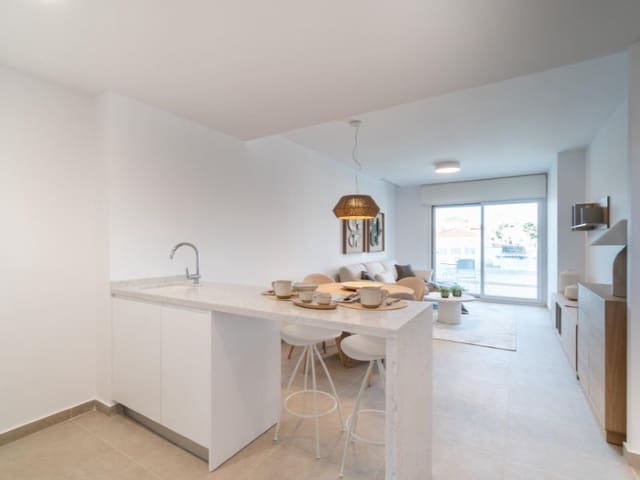 4 soverom Leilighet til salgs i Playa Flamenca, Orihuela med svømmebasseng - € 499 000 (Ref: 9859916)