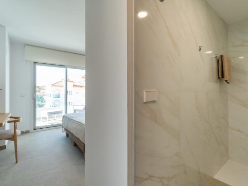 4 soverom Leilighet til salgs i Playa Flamenca med svømmebasseng - € 499 000 (Ref: 9859916)